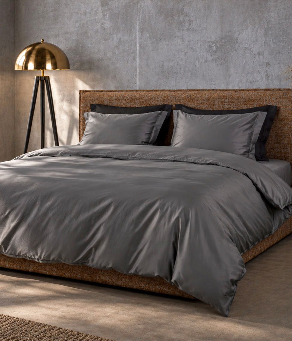Satino patalynės komplektas Solid Dark Grey