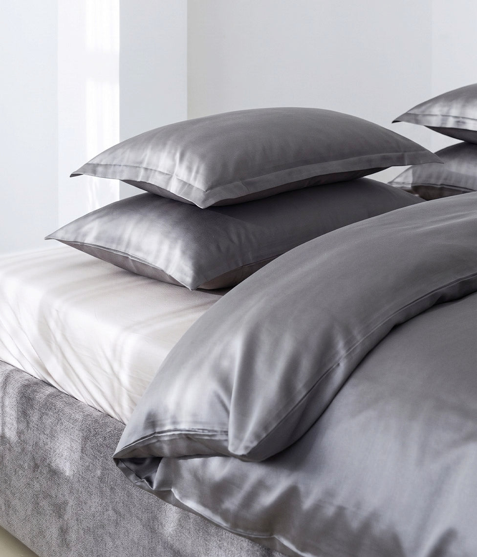 Satino patalynės komplektas Solid Dark Grey