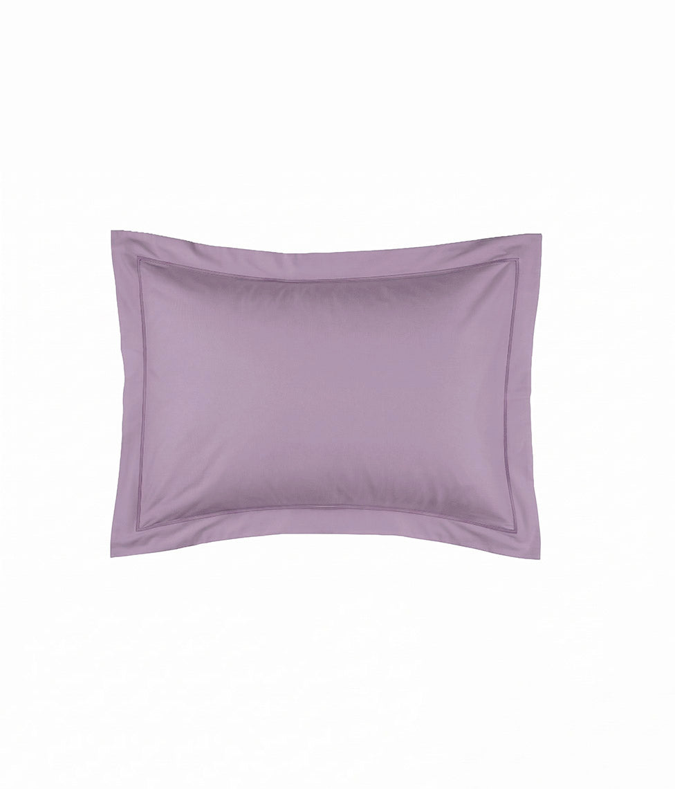 Satino pagalvės užvalkalas Oxford su dekoratyviniu peltakiu Solid Lavender (levandų, violetinė)
