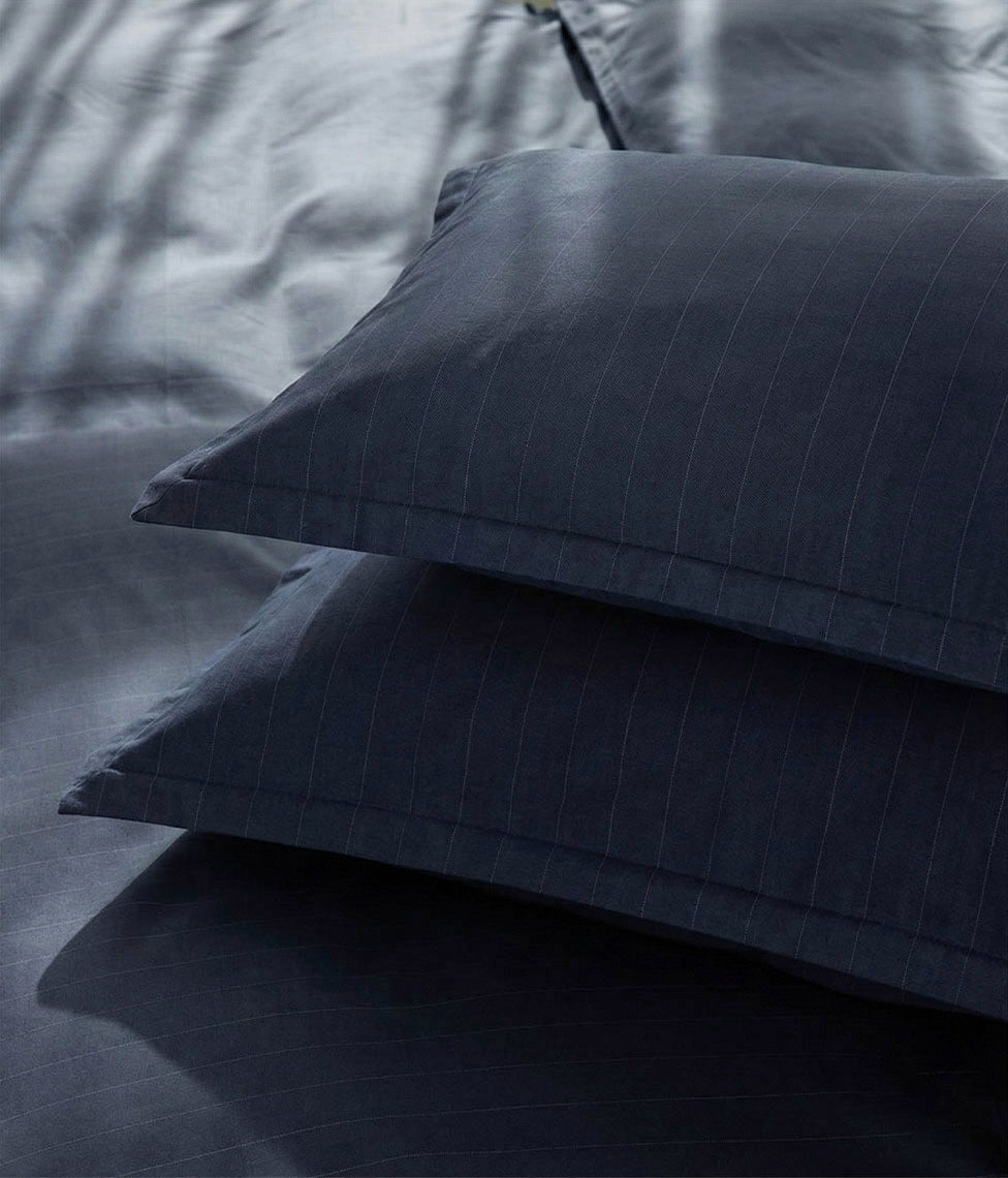 Satino pagalvės užvalkalas Stripe In Line Indigo