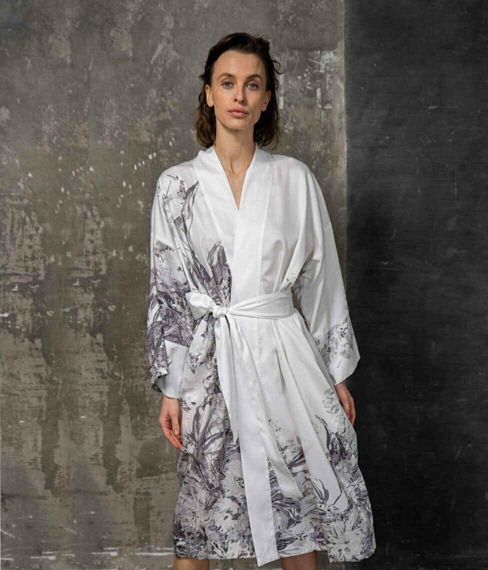 Chalatas kimono Floral Sense Monochromia (marga)