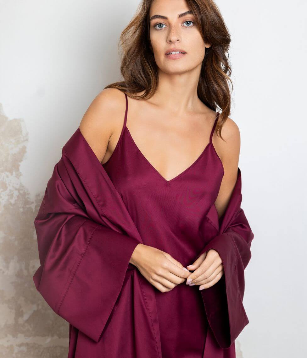 Satino chalatas kimono Solid Burgundy (burgundiška), 2 nuotrauka