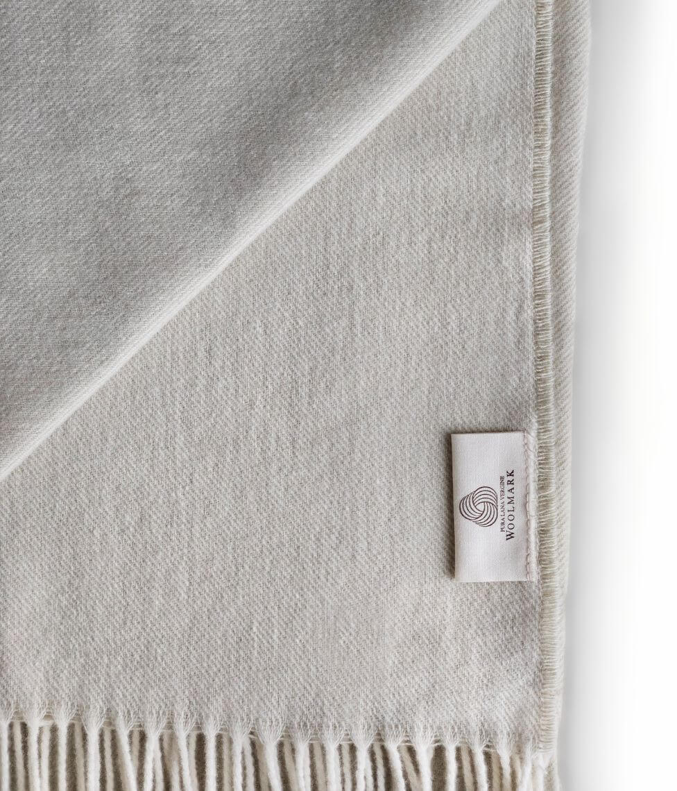 Pledas Double Sided Light Grey 130x180cm (pilka), 3 nuotrauka