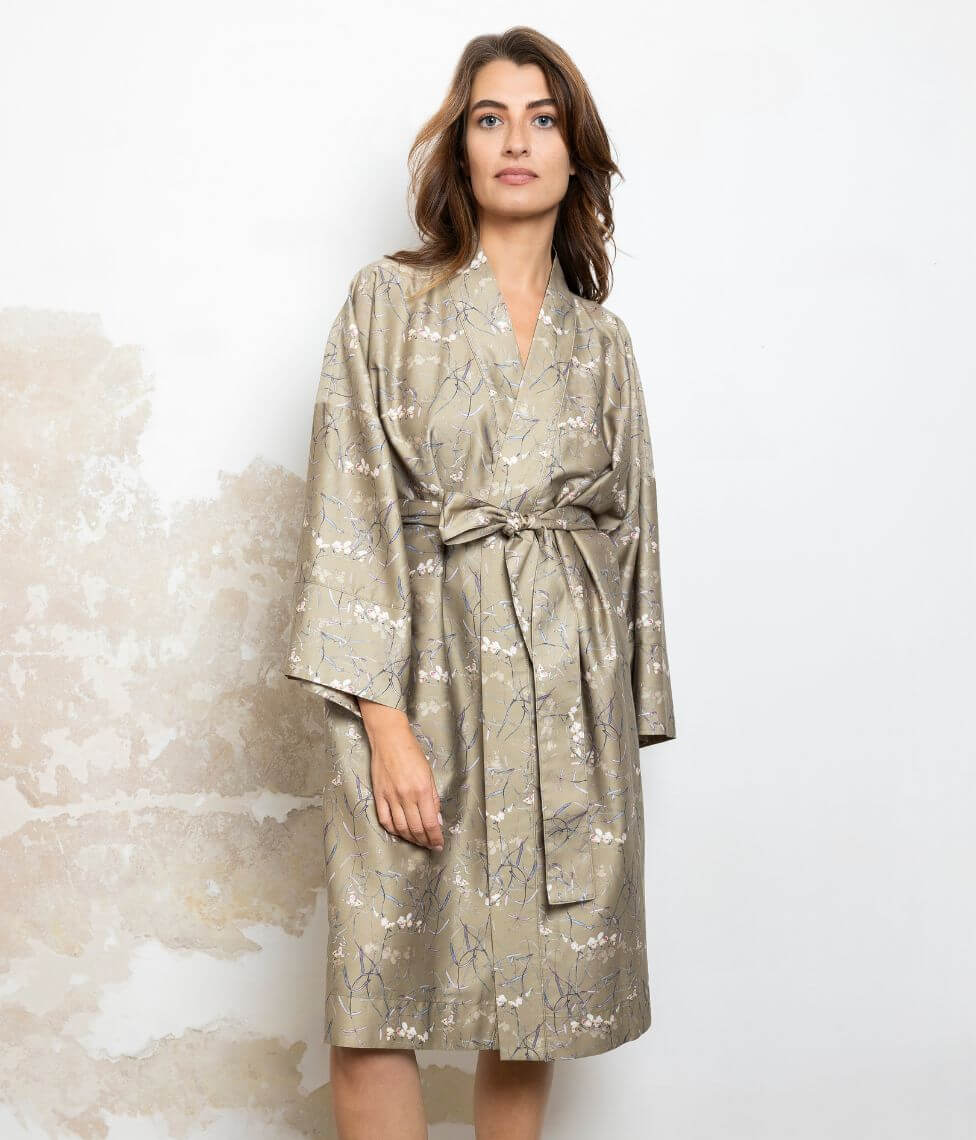 Satino chalatas kimono su maišeliu Dreamy Khaki (chaki)