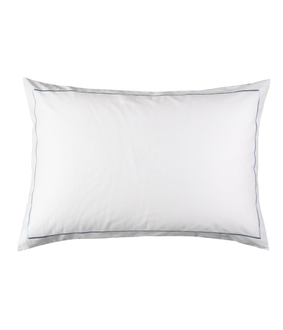 Satino pagalvės užvalkalas Solid White su siuvinėjimu (balta), 7 nuotrauka
