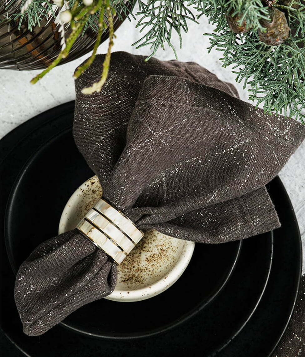 Stalo servetėlė Frost Dark Grey Silver (tamsiai pilka)