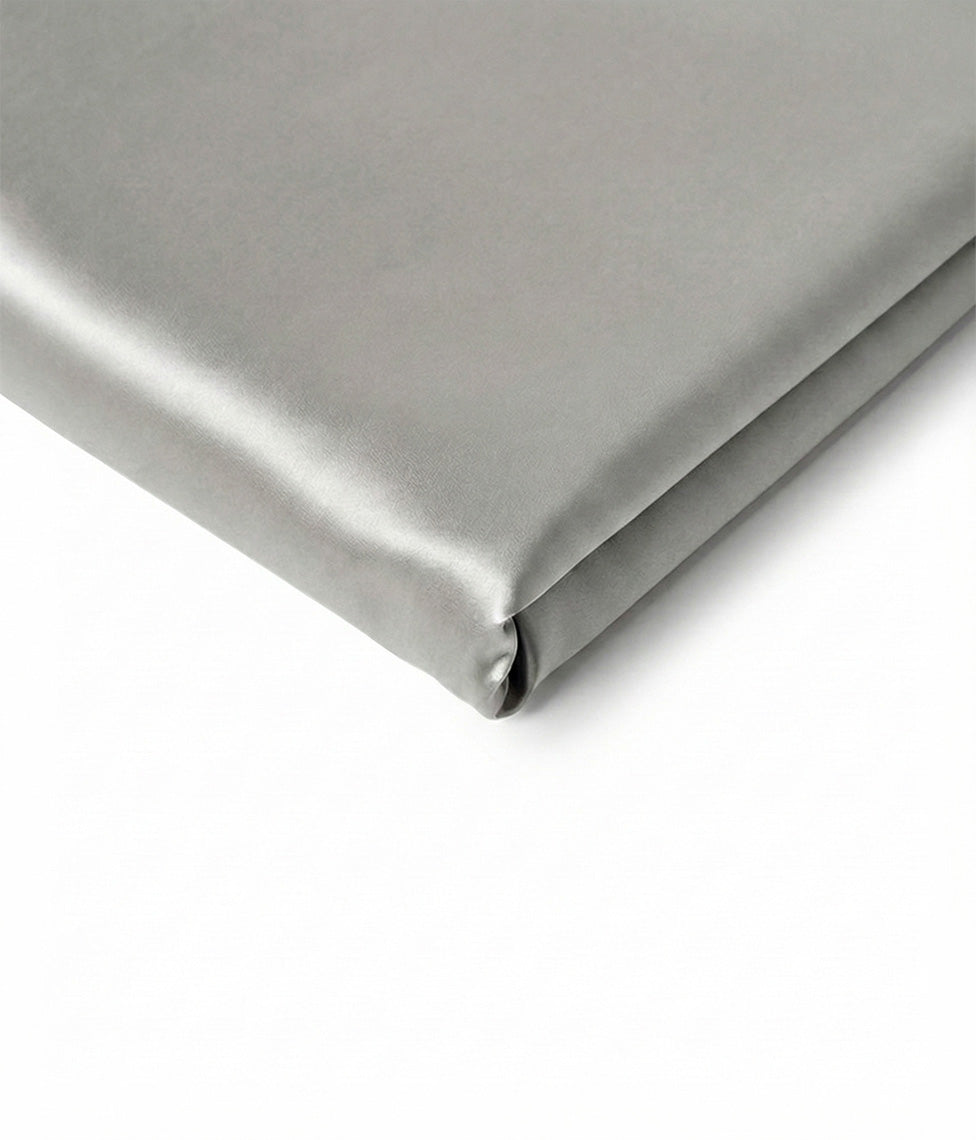 Šilko paklodė be gumos Solid Luxor Steel (plieno)