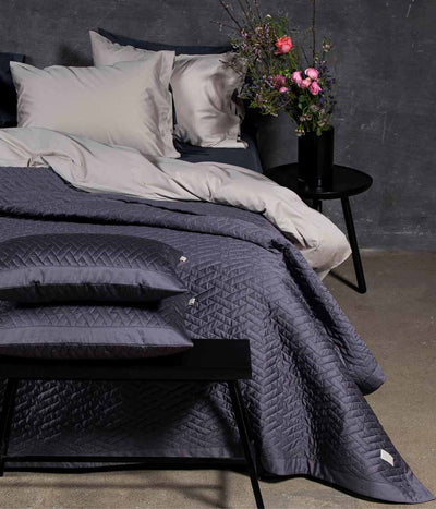 Dekoratyvinės pagalvės užvalkalas Dygsniuota Figue Jam (figų džemo), 3 nuotrauka