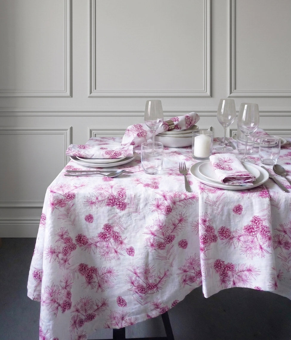 Lininė staltiesė Pine Pink (rausva)