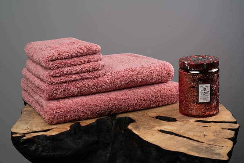 Vonios rankšluostis Plain Soft Blush (rausva), 3 nuotrauka
