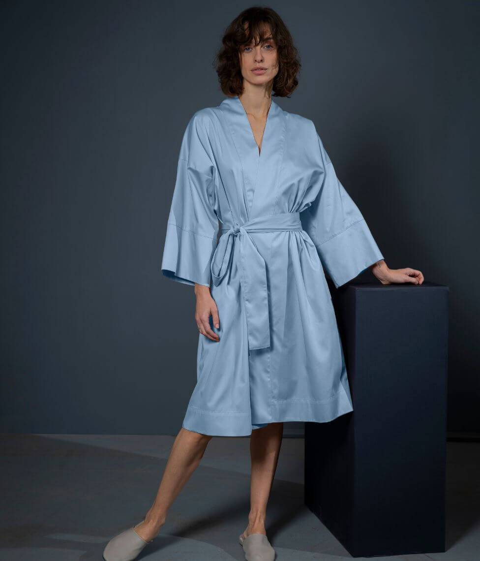 Satino chalatas kimono Solid French Blue (mėlyna), 2 nuotrauka