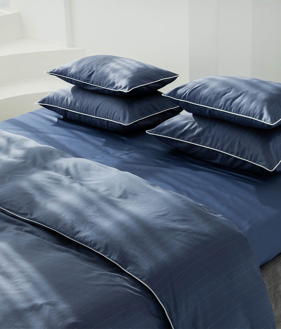 Satino pagalvės užvalkalas su kanteliu Stripe In Line Indigo, 2 nuotrauka