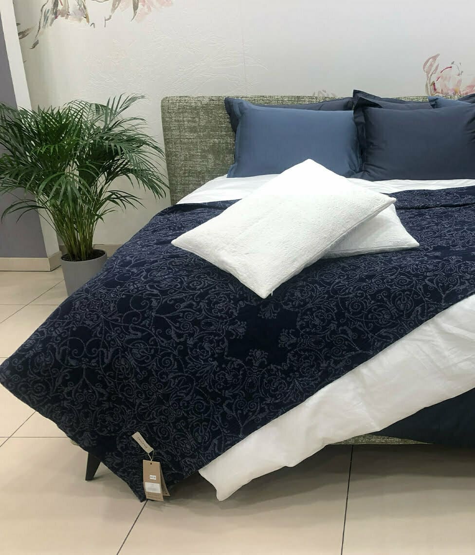 Lovatiesė Versailles Indigo (mėlyna), 4 nuotrauka
