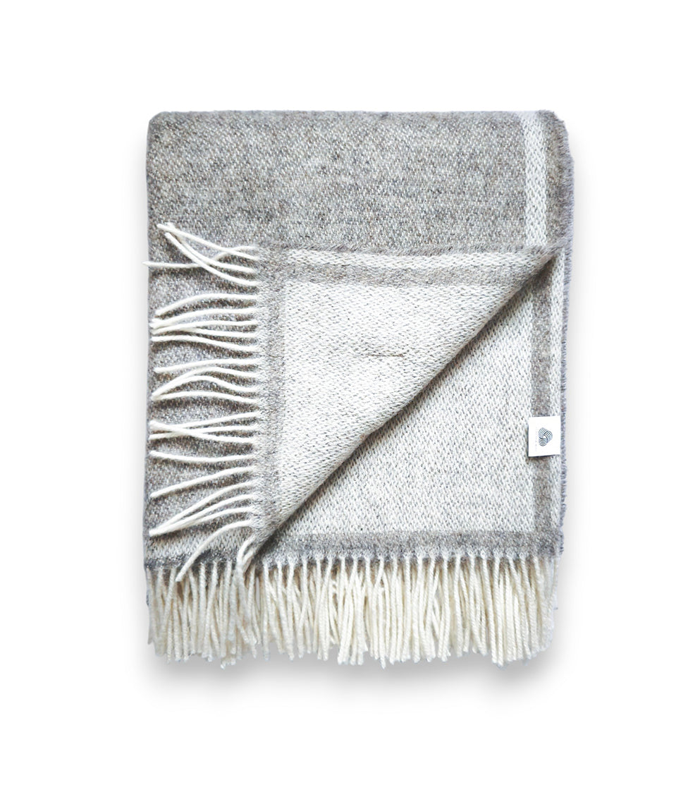 Vilnonis pledas Natural Grey 130x170cm (pilka), 2 nuotrauka