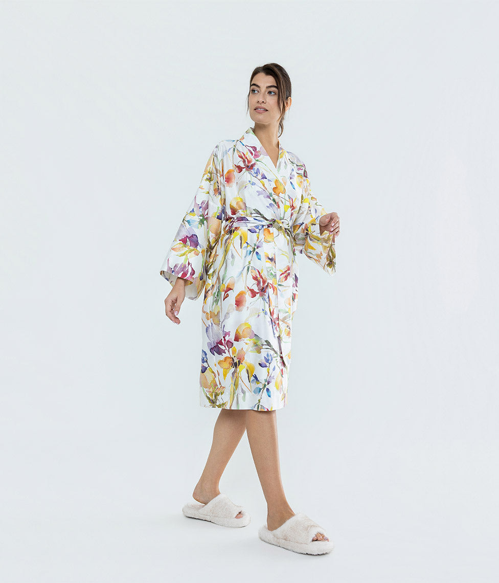 Satino chalatas kimono Rainbow White (balta, marga), 5 nuotrauka
