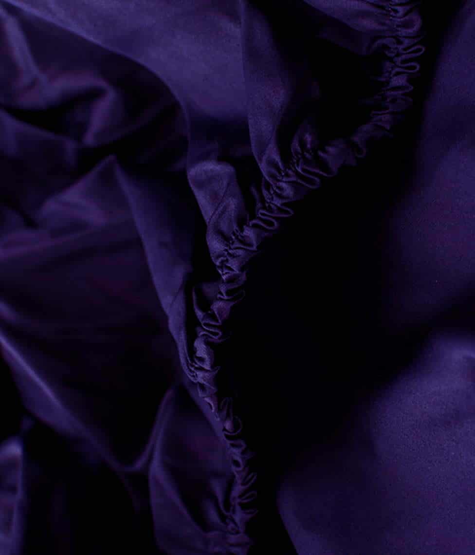 Satino paklodė su guma Solid Indigo