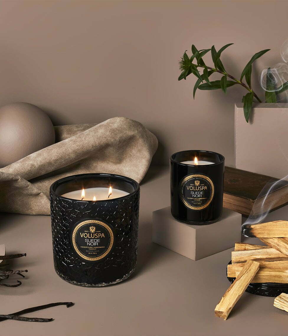 Voluspa didelė žvakė Suede Noir, 2 nuotrauka
