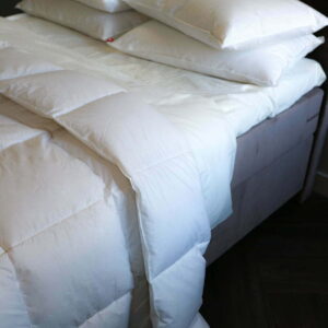 Down-duvet-and-pillows-8small