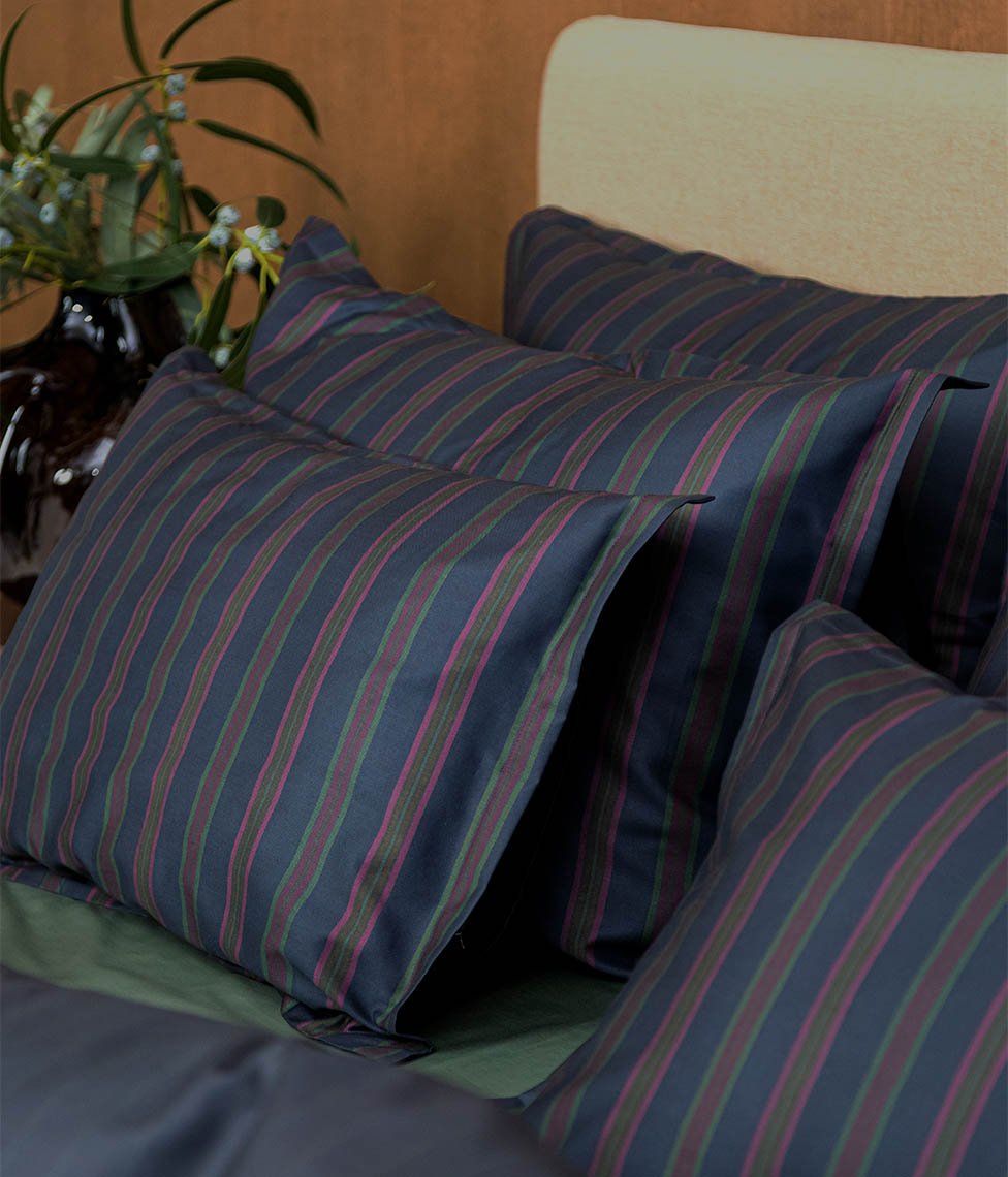 etno baltic komplektas 5 Satino pagalvės užvalkalas Etno Baltic & Stripe In Line Dark Blue - Image 1